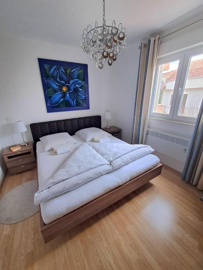 Apartment Angie 特罗吉尔 外观 照片