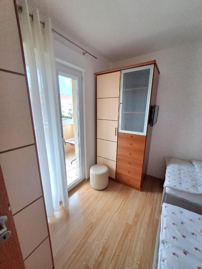 Apartment Angie 特罗吉尔 外观 照片